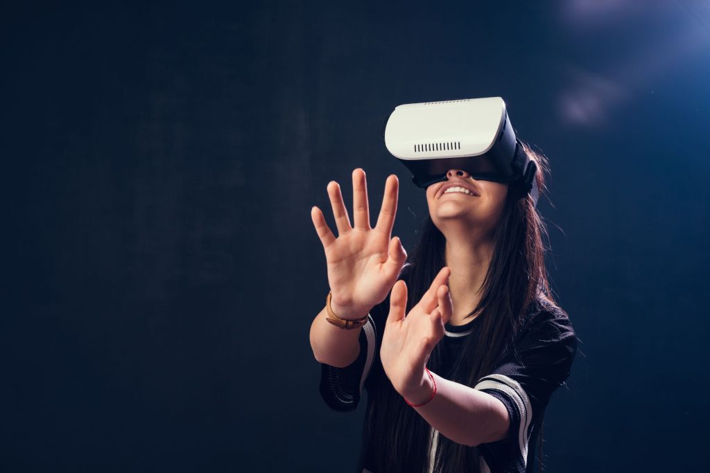 Virtual Reality and Augmented Reality Games